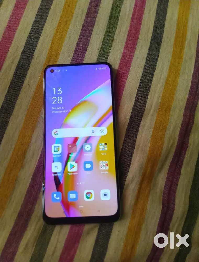 Urjent sell Oppo F19pro.4G 8/128Gb silver color