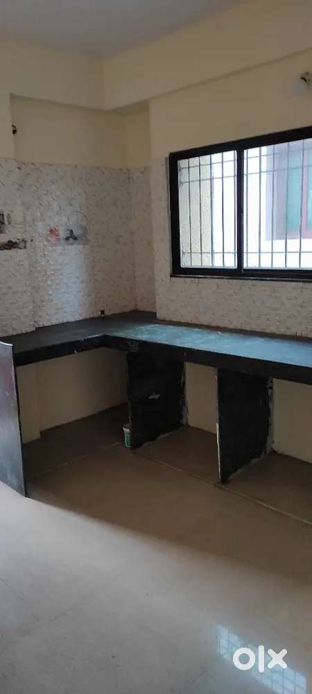 2bhk flat besa sq near by school college market all facility
