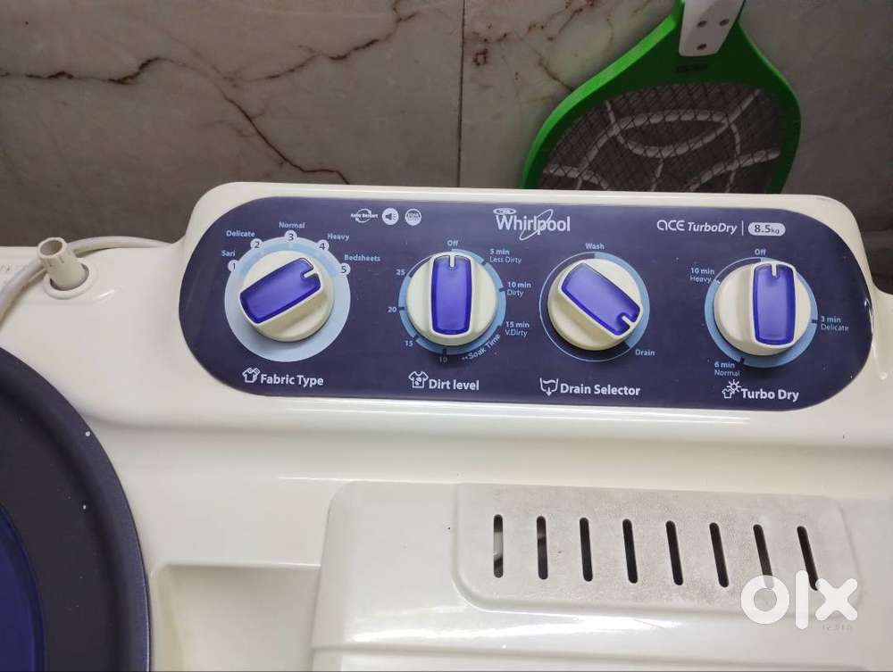 Whirlpool semi automatic washing machine 8.5kg