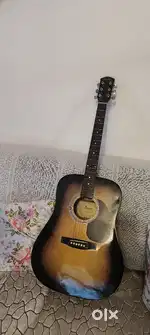 Electro Accoustic Guitar