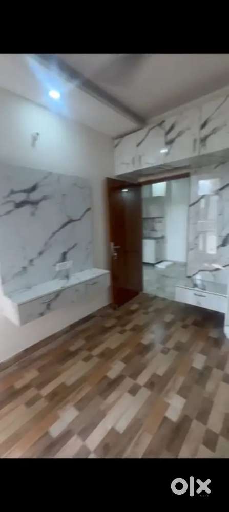 Indipendent without owner 2bhk flat chaman vihar phase 2 hotel sun par