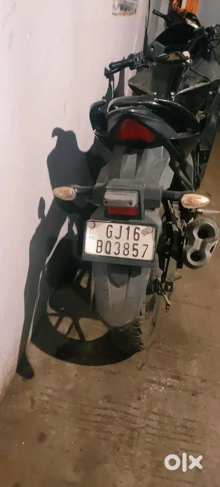 Suzuki Gixxer SF (2015)
