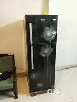 Electrolux Double Door Fridge 240 Ltr