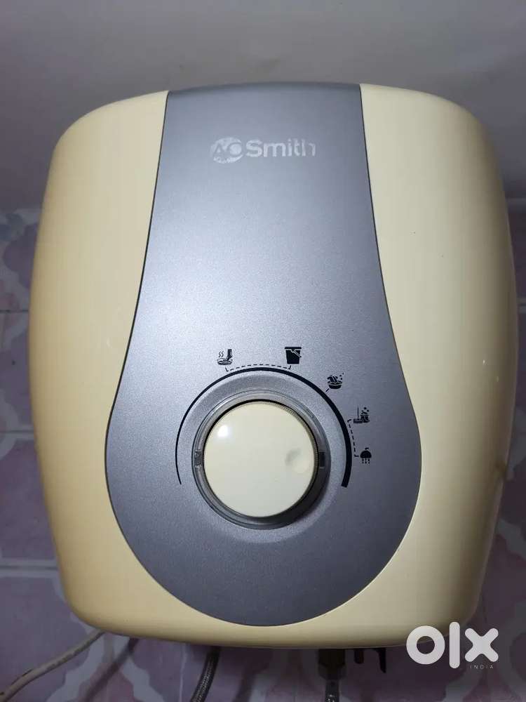 Geyser 15L AO smith brand 3 years used only