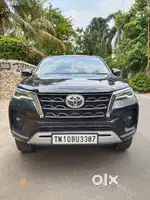 Toyota Fortuner 4X2 AT 2.8 Diesel, 2023, Diesel
