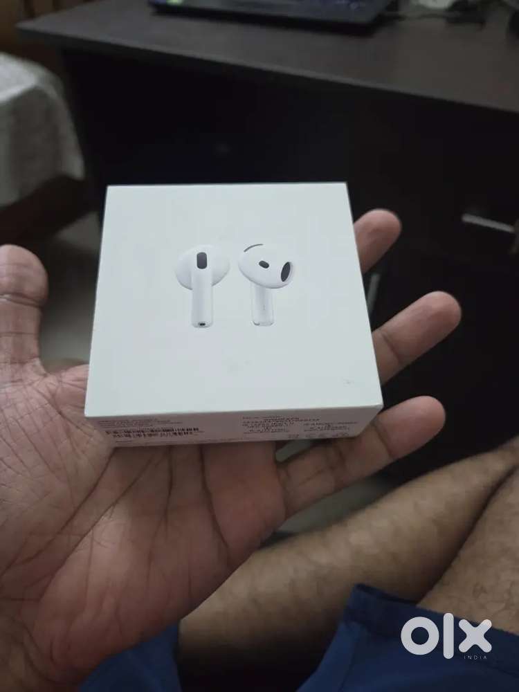 Unopened Brand New Airpods 4