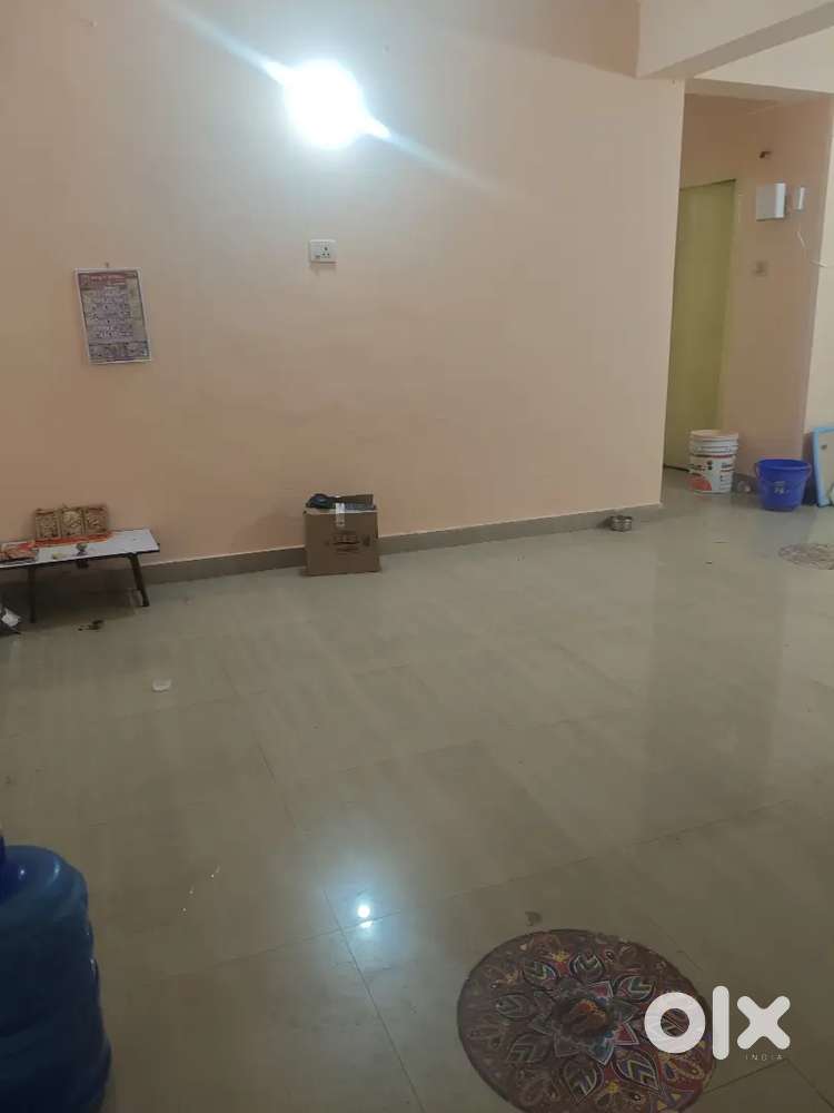 Need a roommate in 2bhk flat