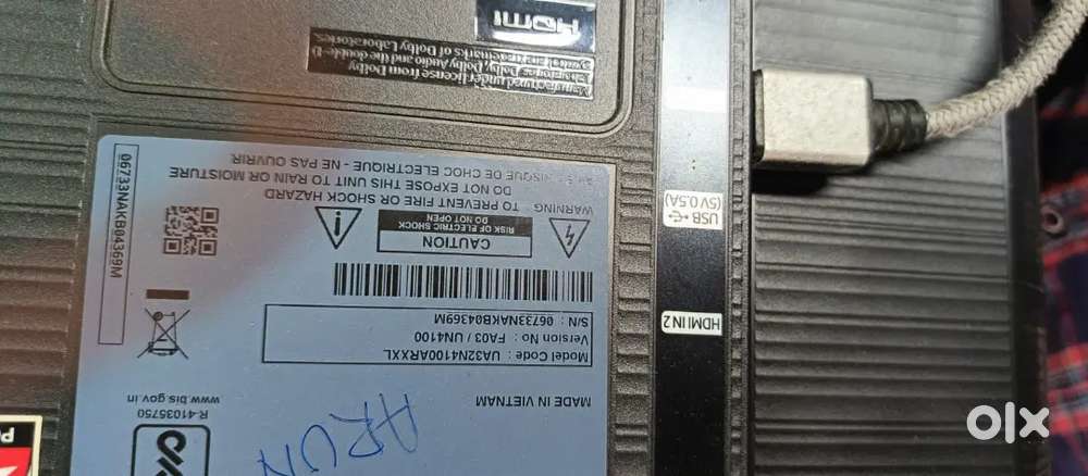 32 inches Samsung TV basic TV just 4 years old