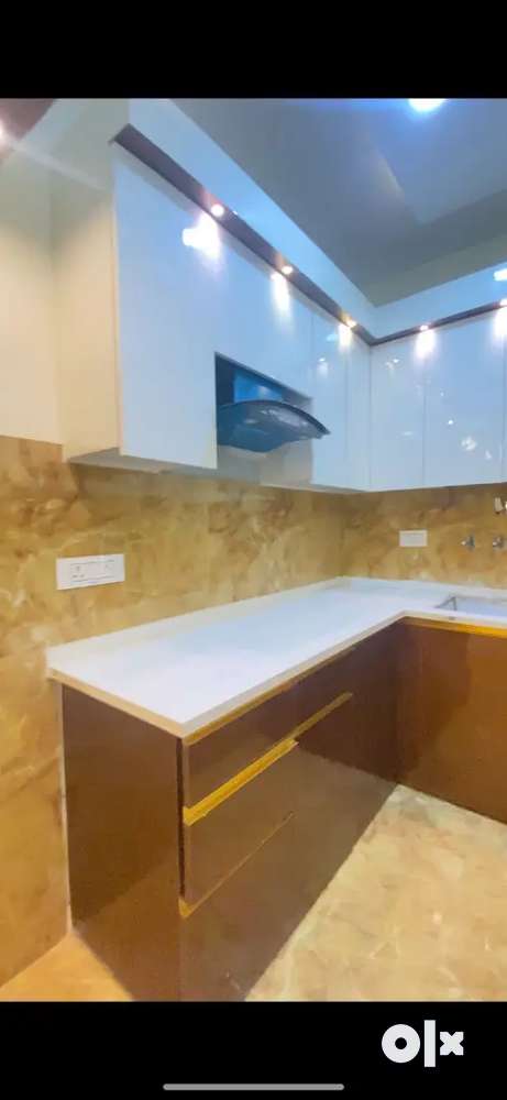 2bhk semi furnished spacious Luxury free hold property at mohan garden
