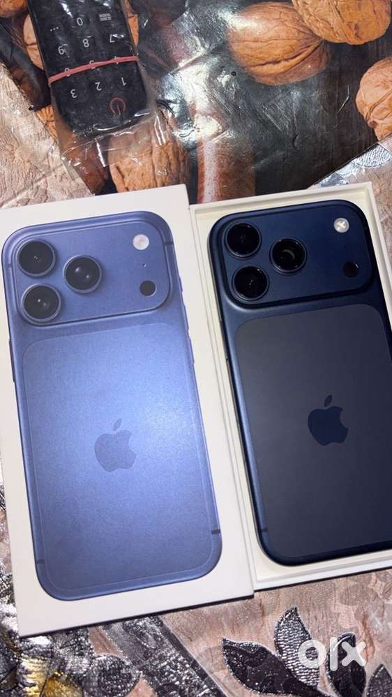 17 pro 256 gb deep bule colour