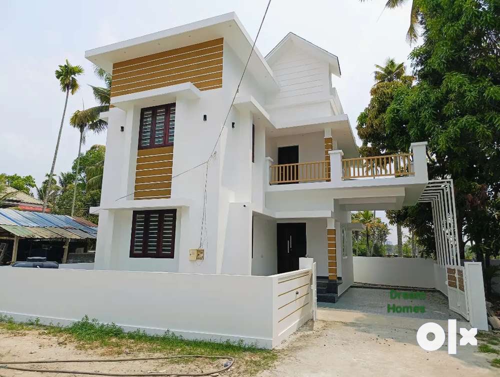 Newly built 3.5cent 3 bhk house for sale near Thattampady