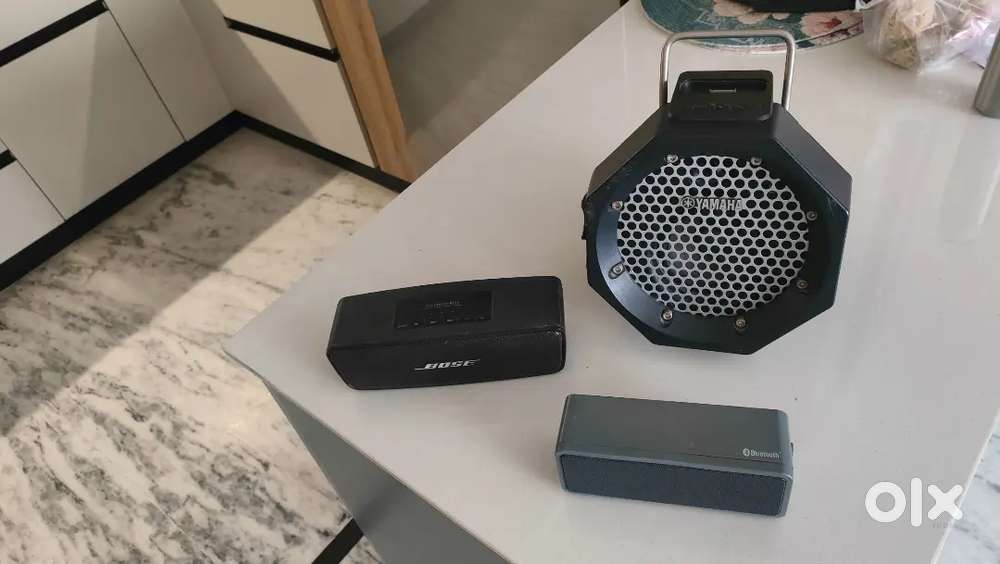 2 bluetooth and 1 yamaha dock (3.5mm) speakers
