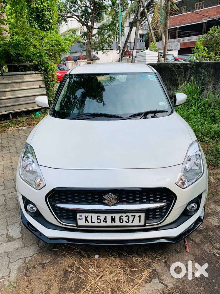 Maruti Suzuki Swift VVT VXI, 2021, Petrol