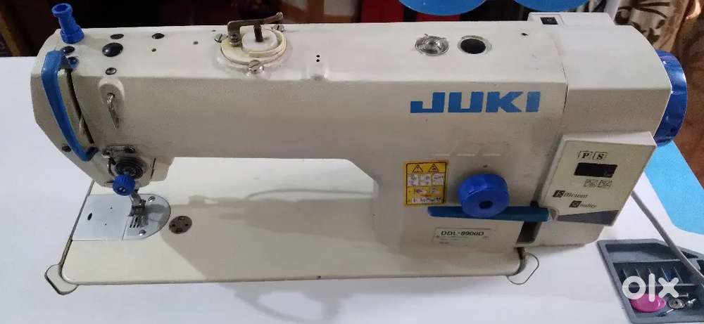 Deals in Old Sewing machines