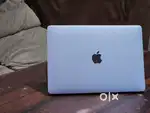 Apple Macbook Pro 2018Mfd i5 8gb Ram 256gb Apple SSD 13inch Display