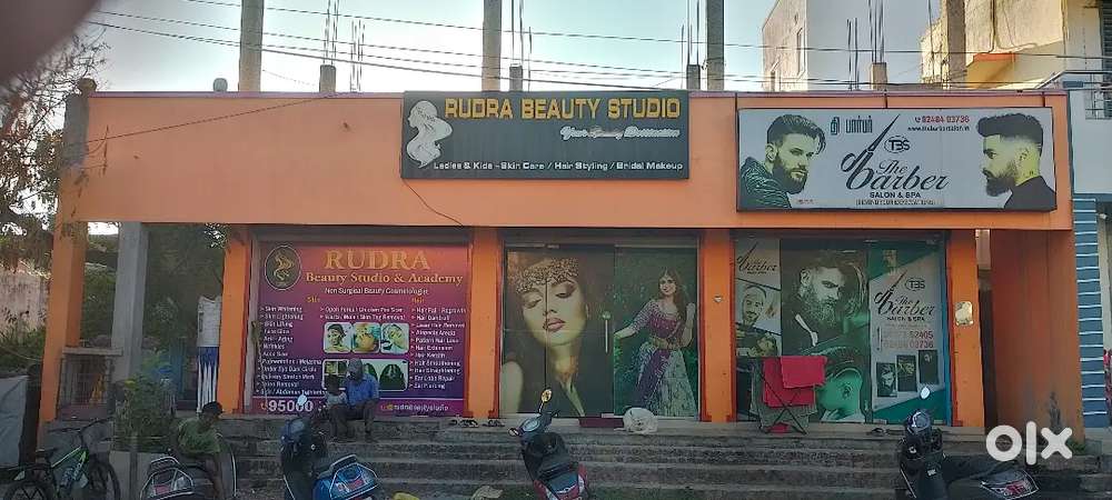 கிளம்பாக்கம் பேரூந்துநிலையம் அருகில் கடை வாடகைக்கு