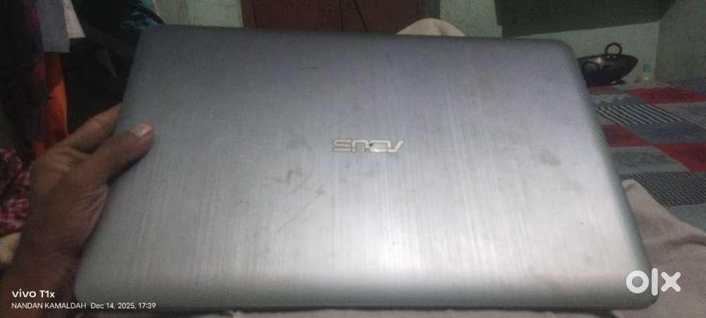 asus laptop core i3 2gb graphic card 8gb ram 128gb  storage