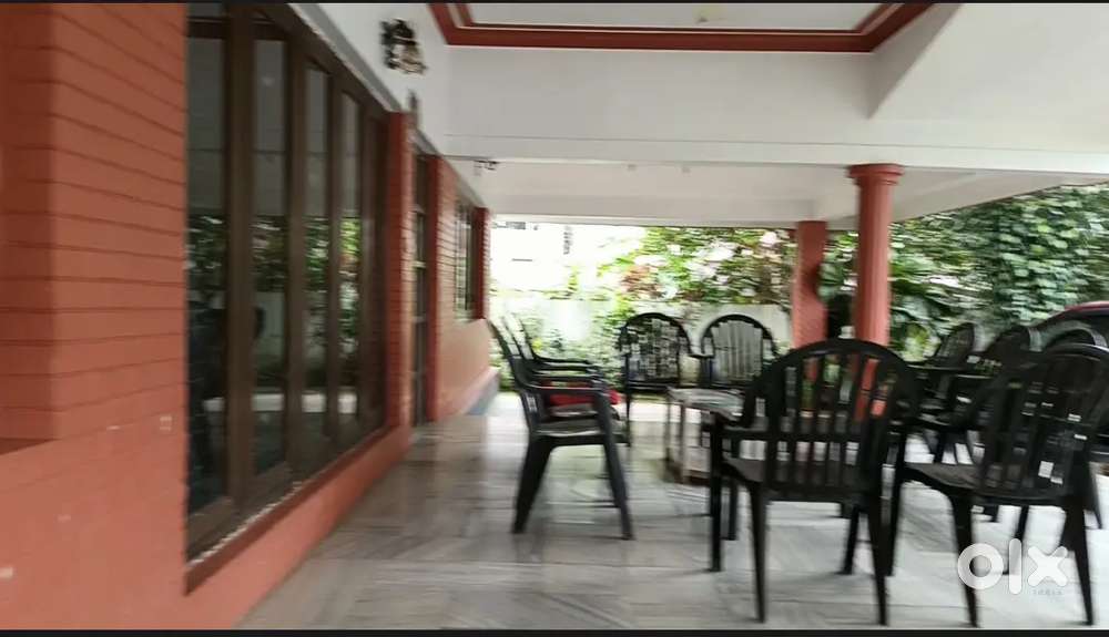 13.39 cent plot with spacious house & huge car parking.