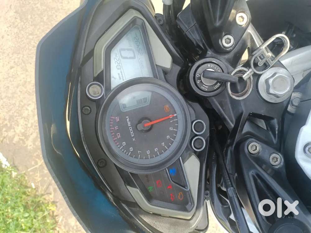 Bajaj NS 200