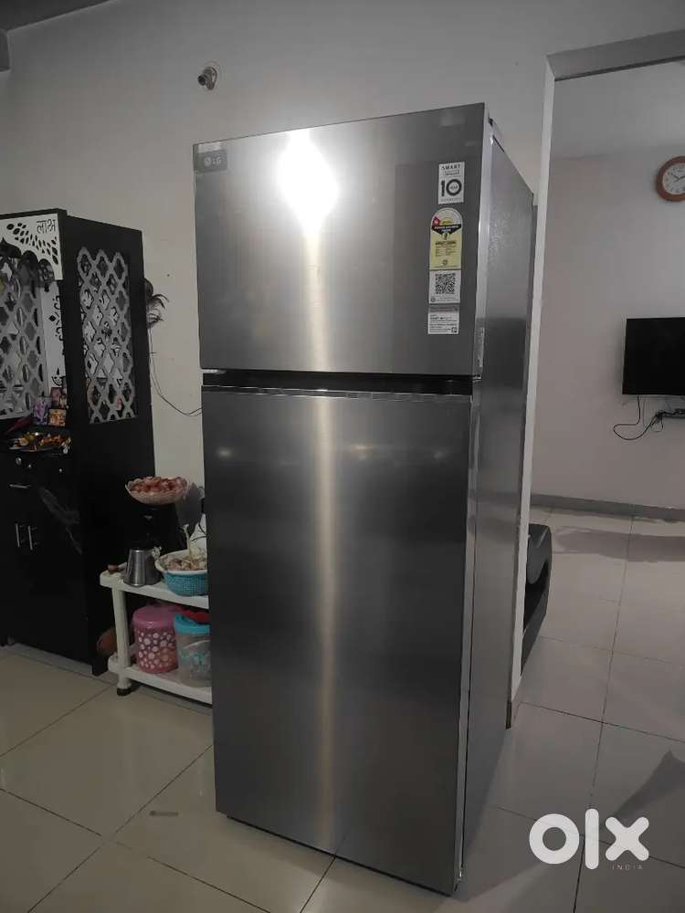 LG 466 L frost free double door 1 star convertible Refrigerator
