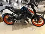 Ktm duke 200