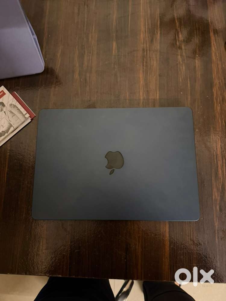 Macbook air m2 warranty out 8/256 gb