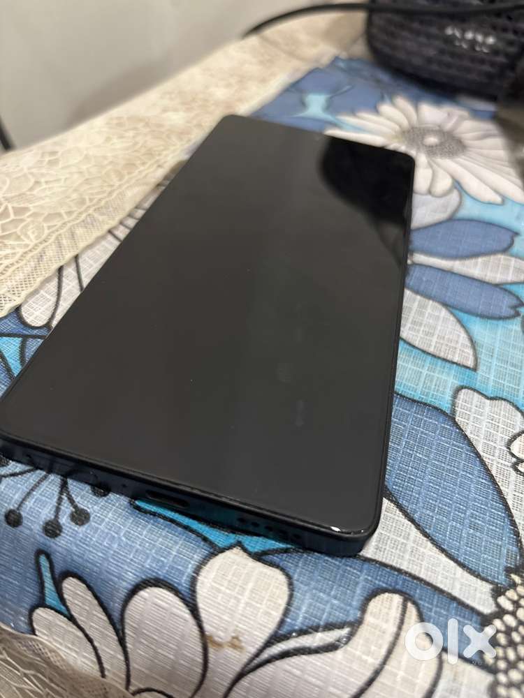 Mi poco F5, beast gaming phone underwarranty