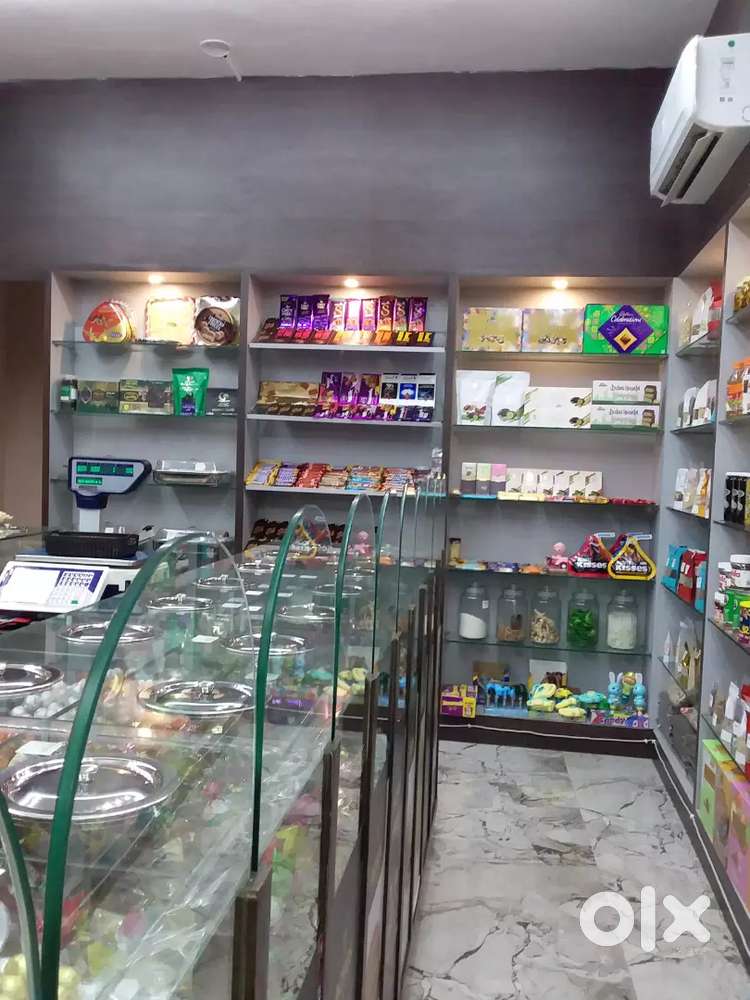 Part time accountant required for nuts shop