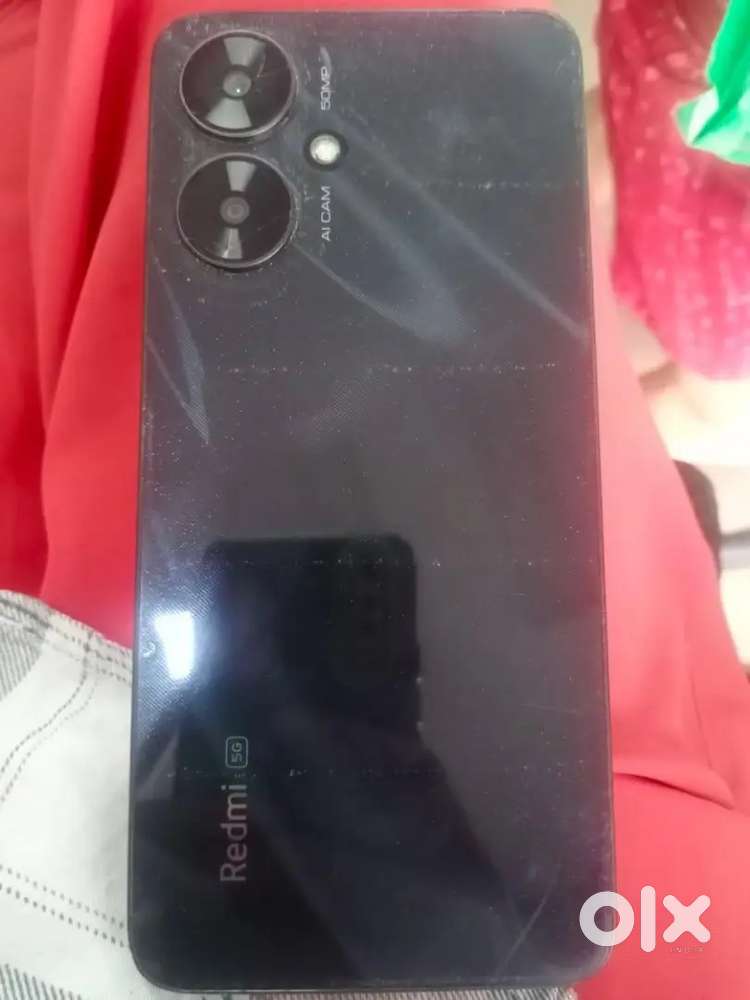 All ok 100 condition new phone 6month old bill box available