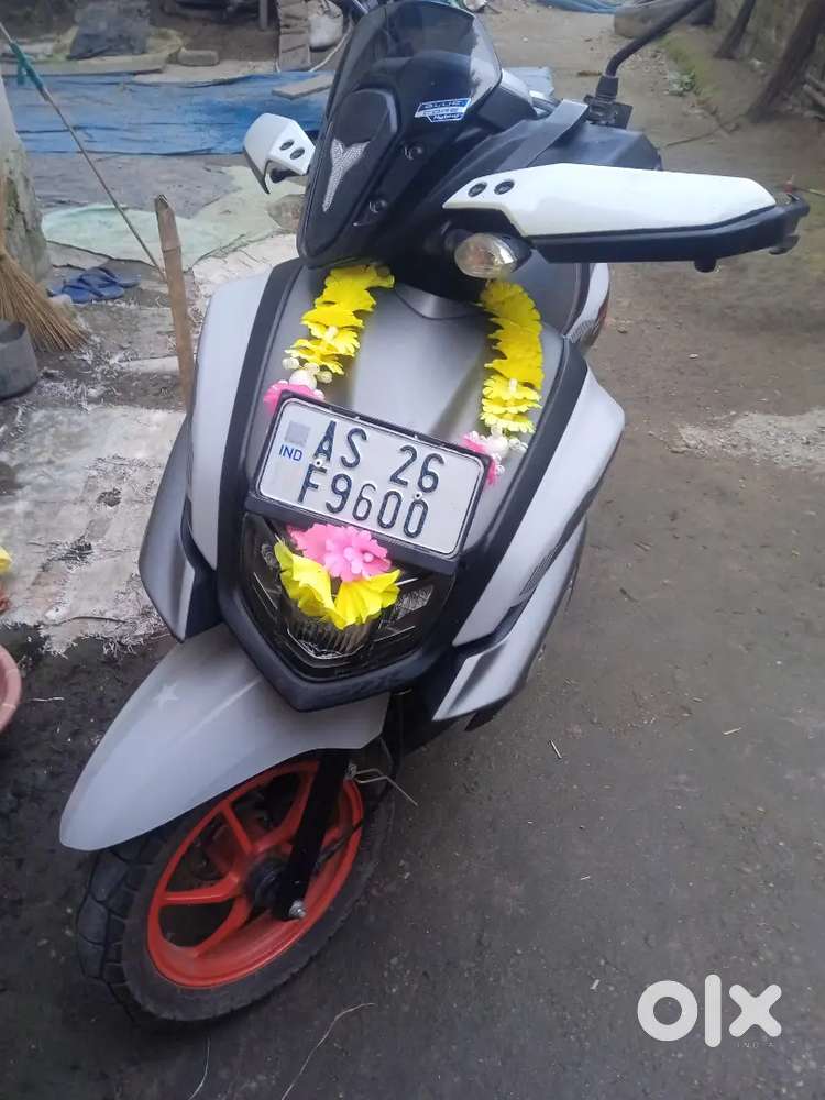 Yamaha zr135