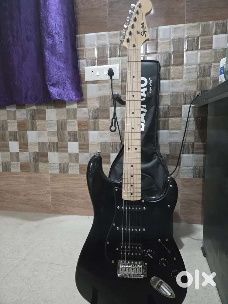 Fender Squier Sonic Stratocaster Electric
Guitar
 
-
 Black