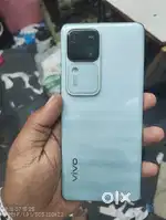 Vivo v 30 128