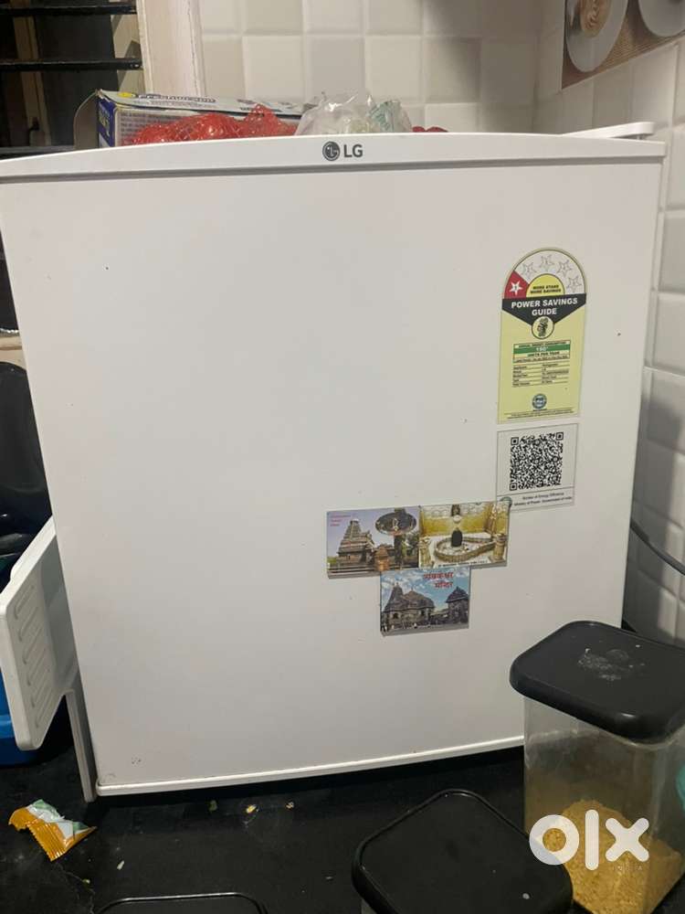 8 month old fridge