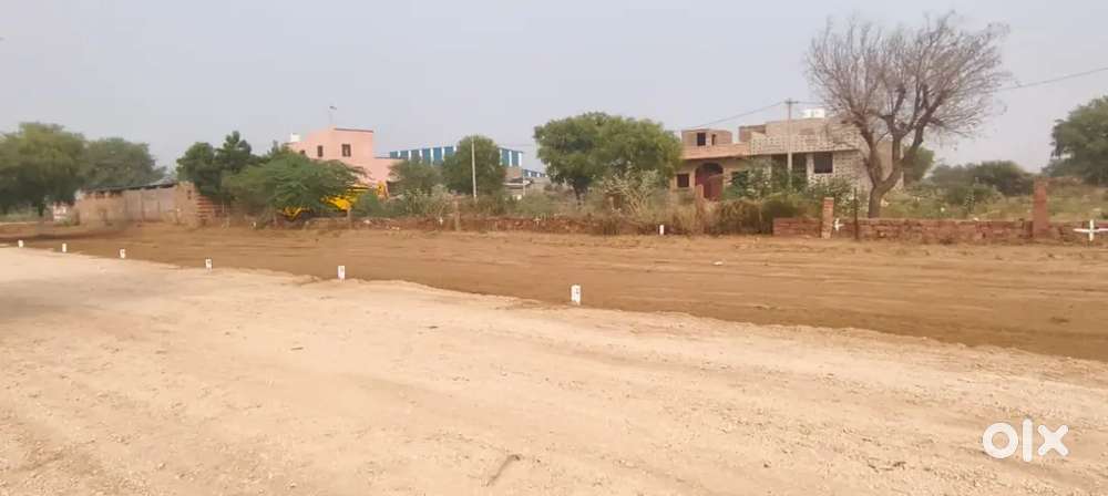 झालामंड सरदारसमंद रोड से 500 मीटर अंदर, गोरा होटल से 1,5 km दूरी