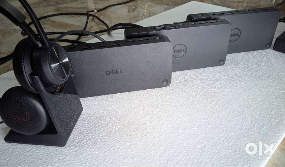 Dell Docking Stations SD25TB4, WD19TB,  WD19 & Poly Voyager 4320