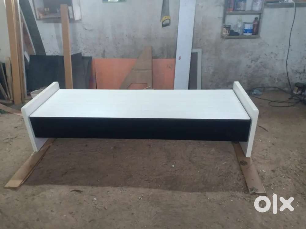 Diwan for sale
