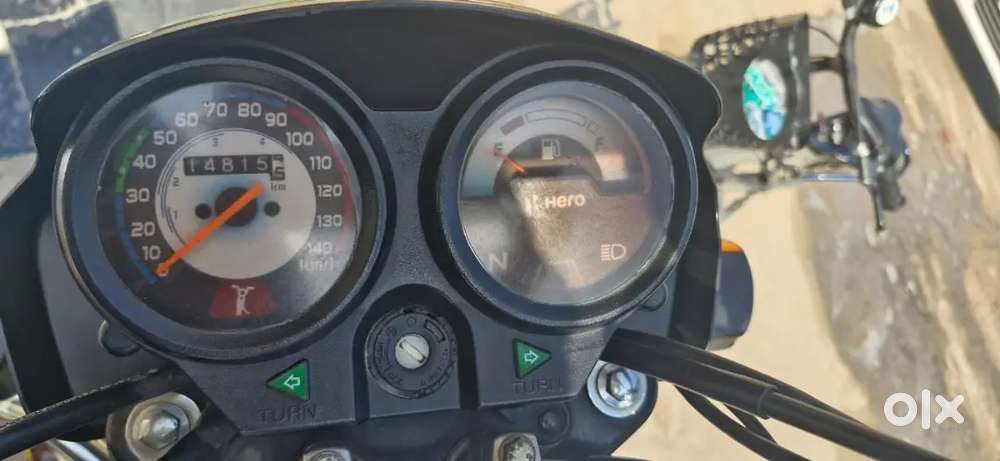 All accessory is original