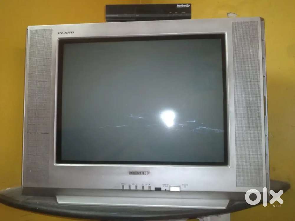 SAMSUNG PLAND TV at fully working condition.