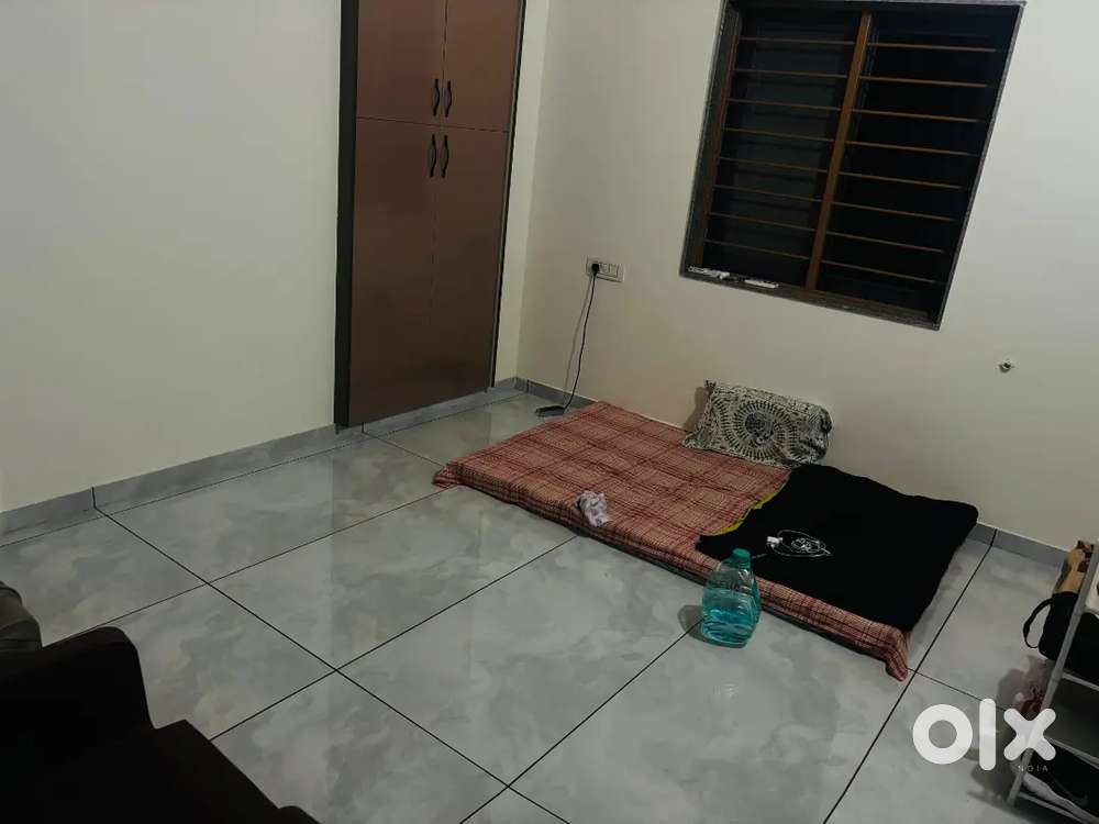 Flat for rent for girl only