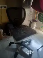 office Chair / gas stove / matress