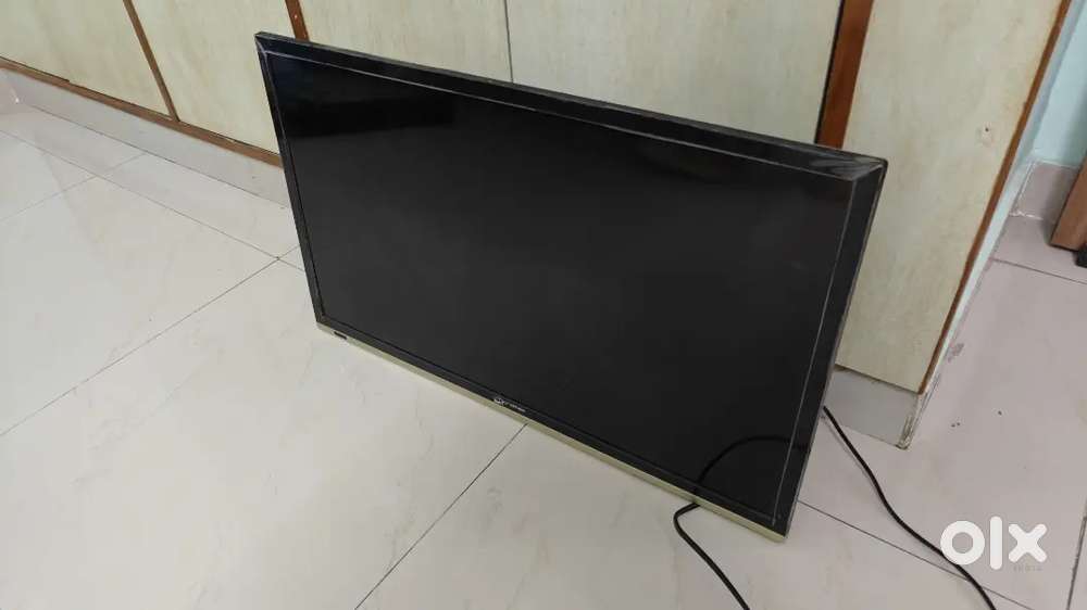 Mint Condition 32 Inch LED TV