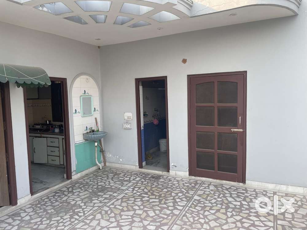 Newly constructed One BHK floor available for rent