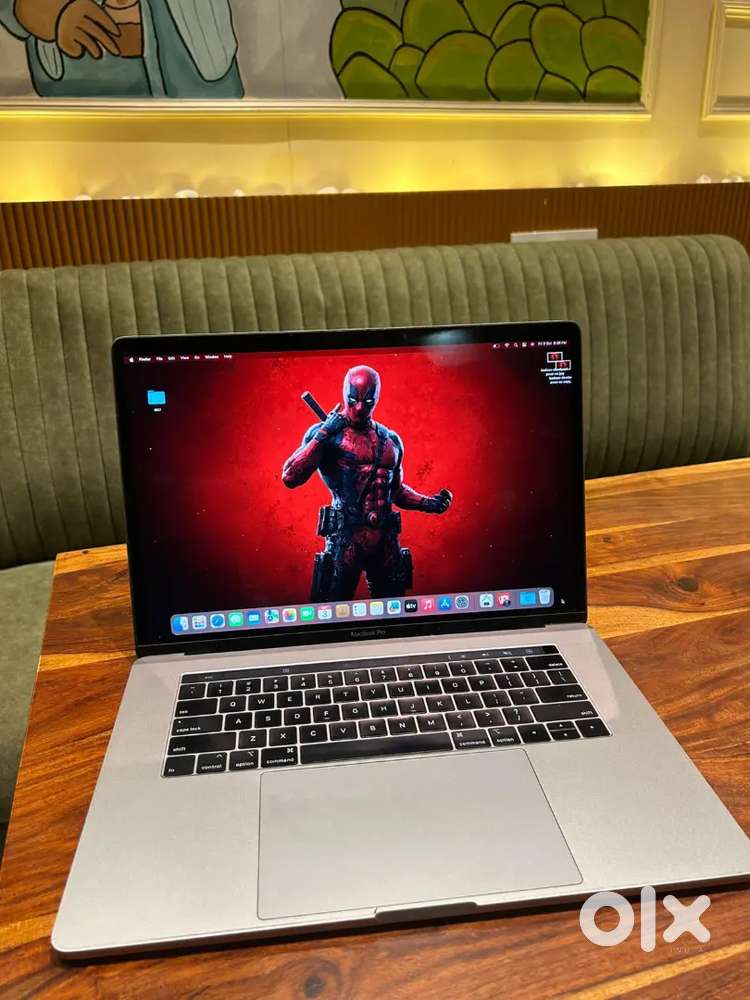 MACBOOK PRO I7 16/512 SSD ALL NEW CONDITION LAPTOP WITH 91% BATTERY