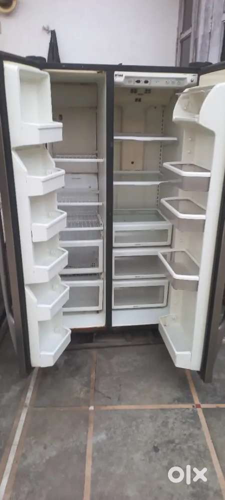 Side by side door 600ltr.