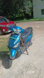 Very good condition scooty . OPTIMA CXER DUAL BATTERY HERO