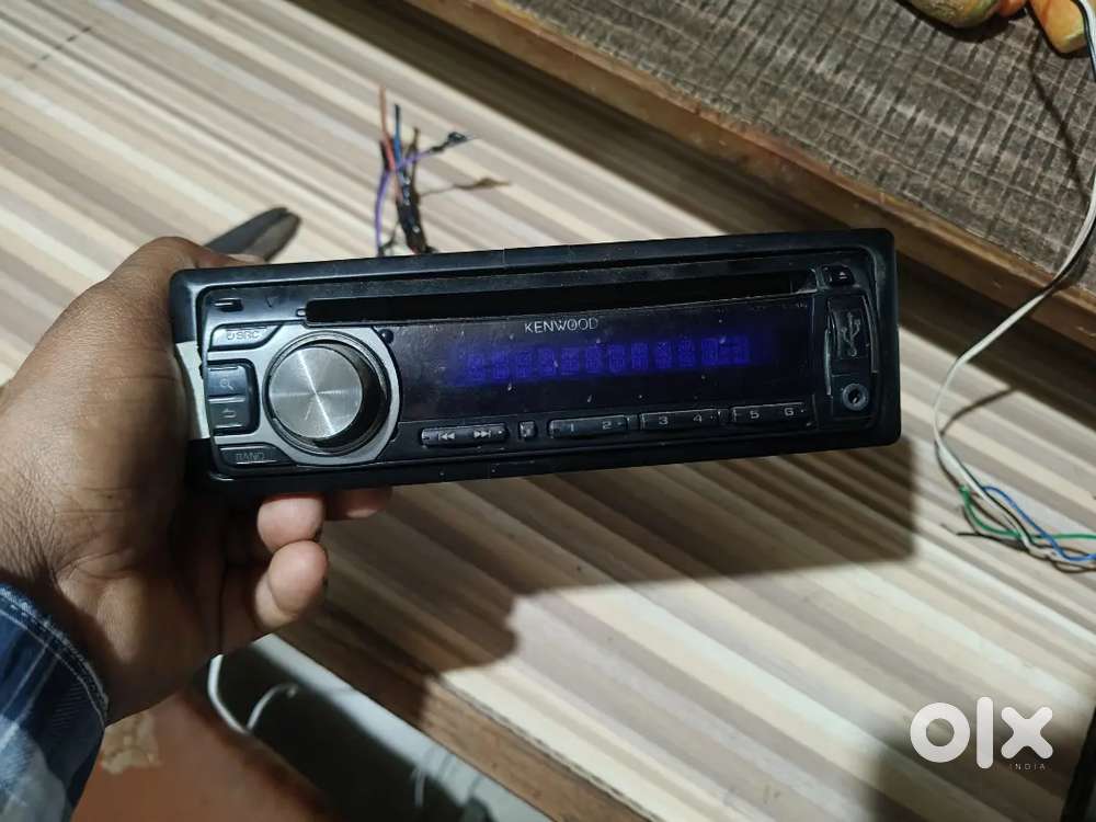 Car stereo amplifier