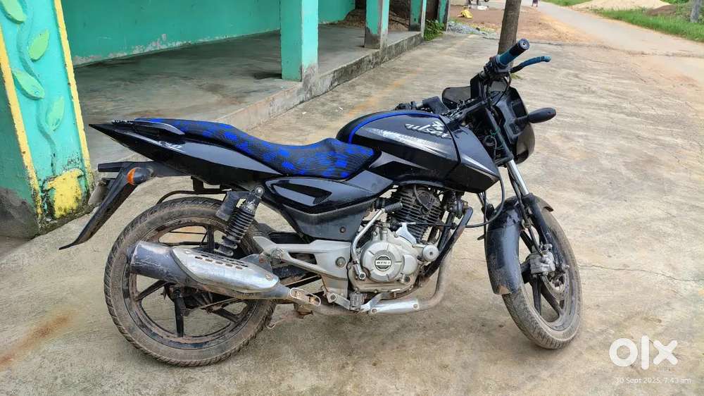 Bajaj pulsar 150cc , First owner bike & Good condition