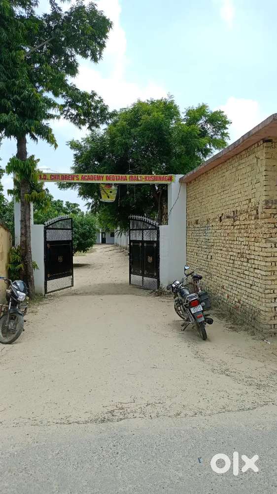 शिक्षक मान्यता प्राप्त विद्यालय में