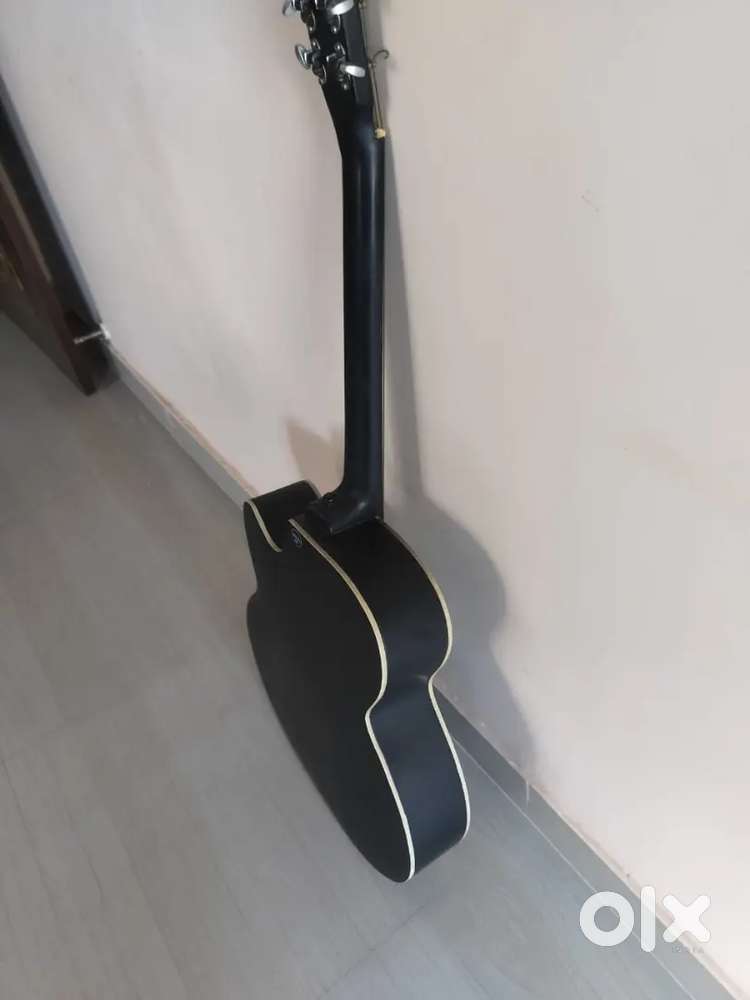 Acoustic guitar