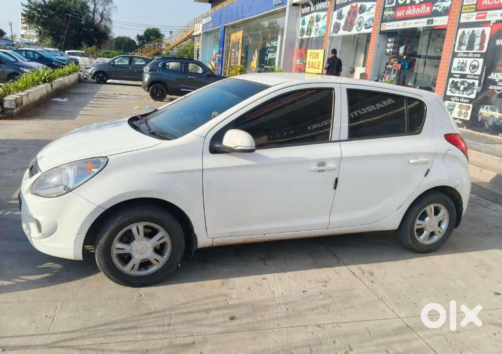 Hyundai i20 2010 CNG & Hybrids Well Maintained